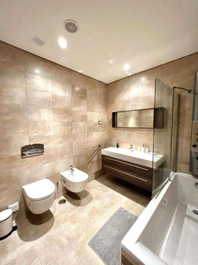 Funtastic Villa With Pool Албуфейра Екстериор снимка