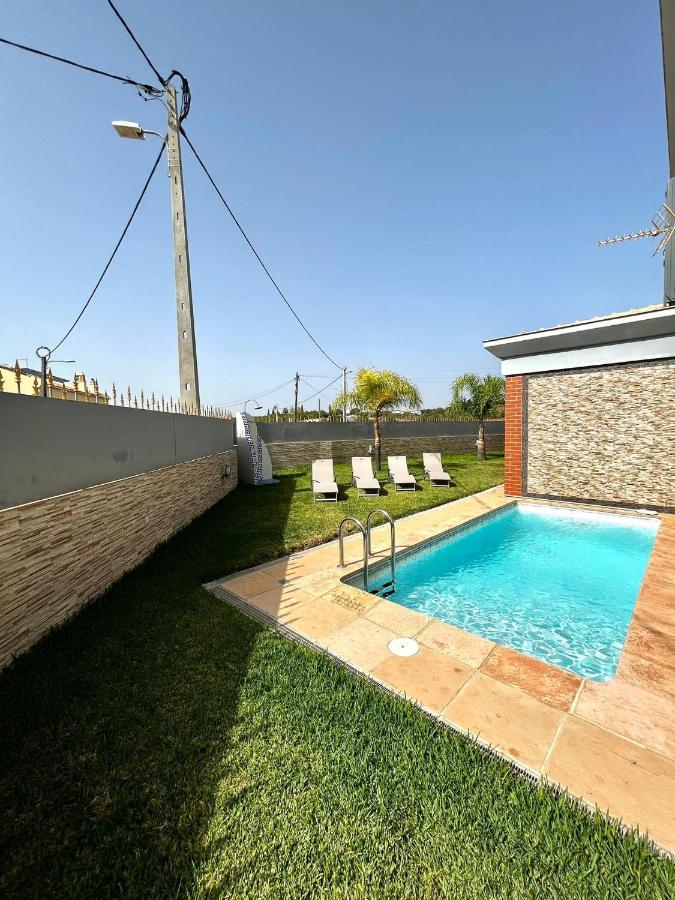 Funtastic Villa With Pool Албуфейра Екстериор снимка